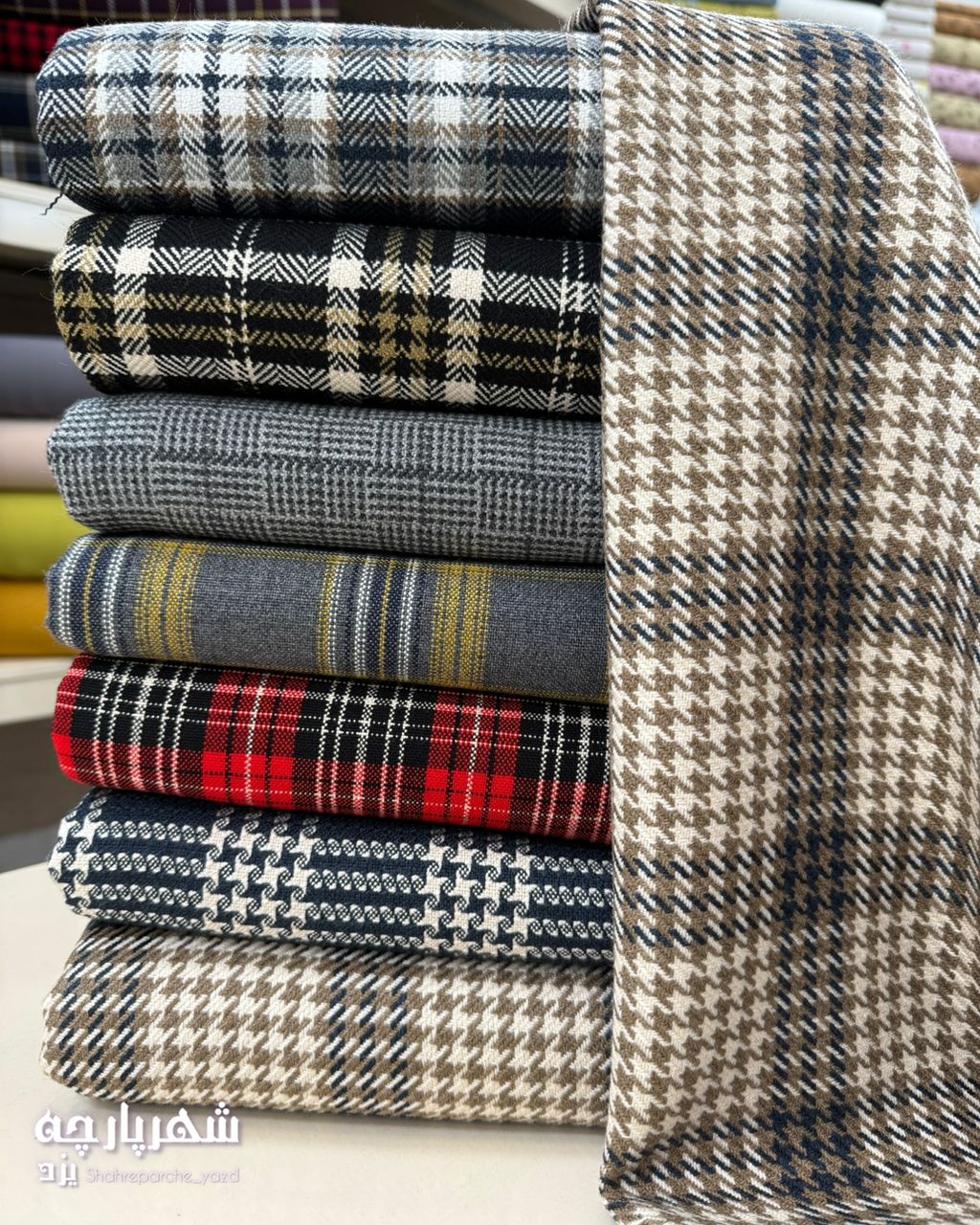 شنل پشمی رویال