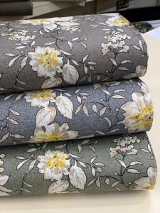 ملحفه عرض 2 متر باند نایس طرح شاخه و گل